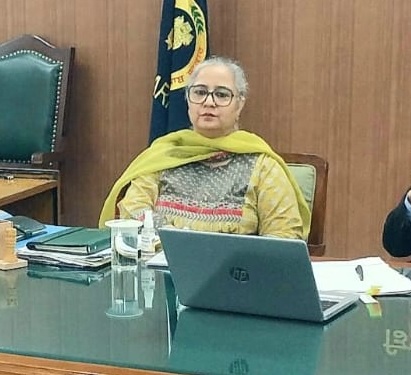 ਜਲ ਸ਼ਕਤੀ ਅਭਿਆਨ ਤਹਿਤ ਕੇਂਦਰੀ ਟੀਮ ਨੇ ਜਿਲ੍ਹਾ ਅਧਿਕਾਰੀਆਂ ਨਾਲ ਕੀਤੀ ਸਮੀਖਿਆ ਮੀਟਿੰਗ