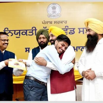 ਪੰਜਾਬ ਦੇ ਖਿਡਾਰੀਆਂ ਨੂੰ ਮਿਲਿਆ ‘ਮੈਡੀਕਲ ਕਵਚ’! ਮਾਨ ਸਰਕਾਰ ਨੇ ਸਪੋਰਟਸ ਮੈਡੀਕਲ ਕਾਡਰ ਵਿੱਚ 100+ ਅਸਾਮੀਆਂ ਭਰਨ ਨੂੰ ਦਿੱਤੀ ਮਨਜ਼ੂਰੀ, ਨੌਜਵਾਨਾਂ ਲਈ ਰੁਜ਼ਗਾਰ ਦਾ ਸੁਨਹਿਰੀ ਮੌਕਾ